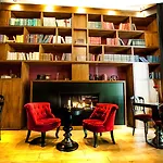 Les Theatres Hotel