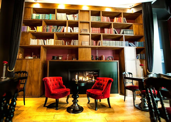 Les Theatres Hotel