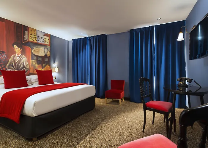 Les Theatres Hotel