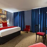 Les Theatres Hotel