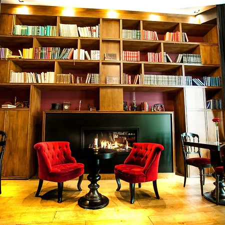 Les Théâtres Hotel