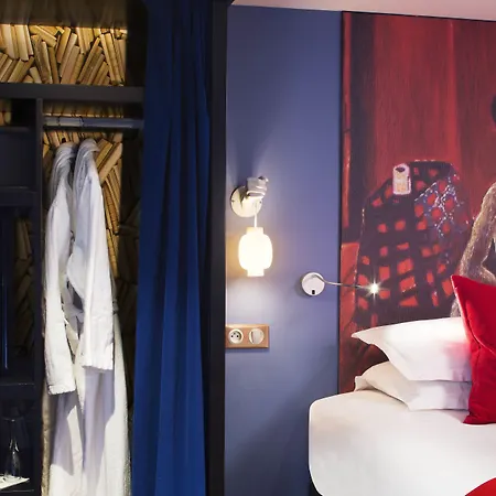 Les Théâtres 4* Paris