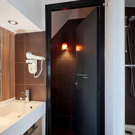 Les Théâtres 4* Paris