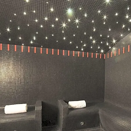 Les Theatres Hotel 4*