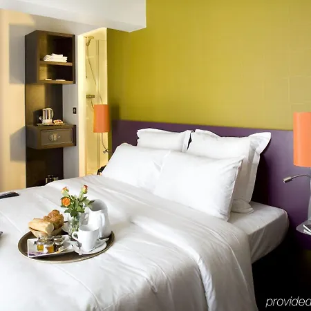 Les Theatres Hotell Paris
