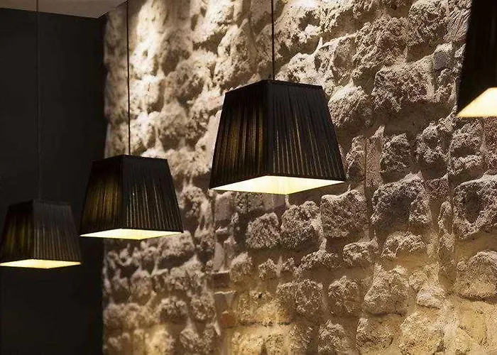 ホテル レ テアトル 4*