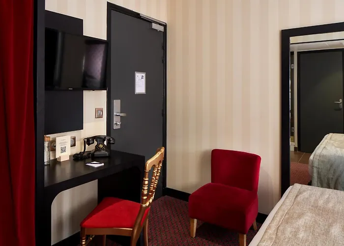 レ テアトル ホテル