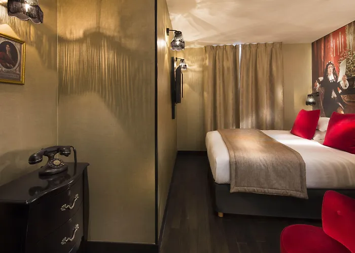 ホテル レ テアトル パリ