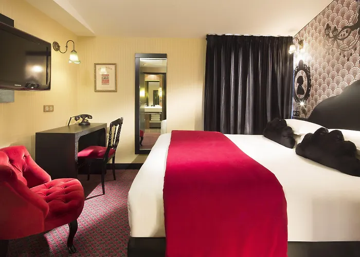 ホテル レ テアトル パリ