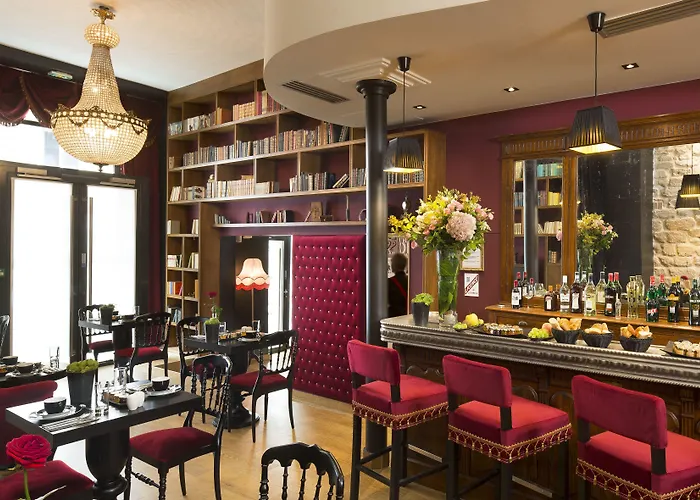 ホテル レ テアトル パリ