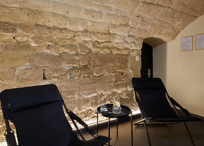 ホテル レ テアトル パリ