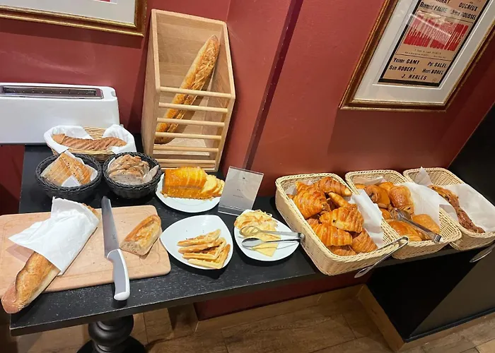 Les Théâtres Paris