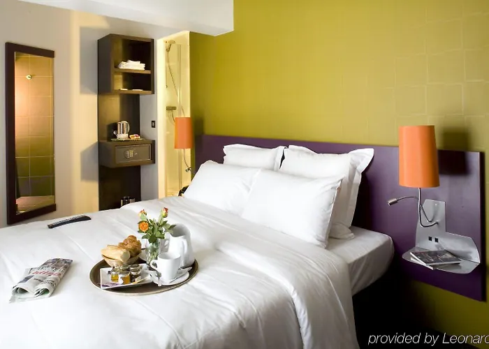 Les Théâtres Hotel Paris