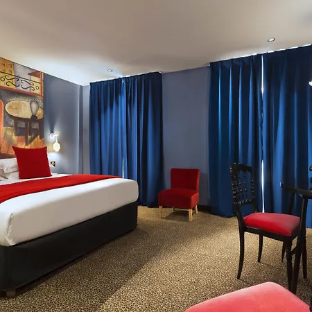 Les Théâtres Hotel