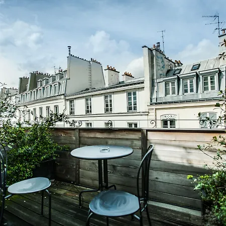 Les Théâtres Hotel