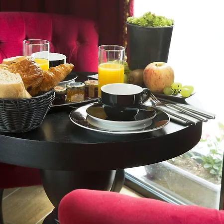 Les Théâtres Hotel Parigi